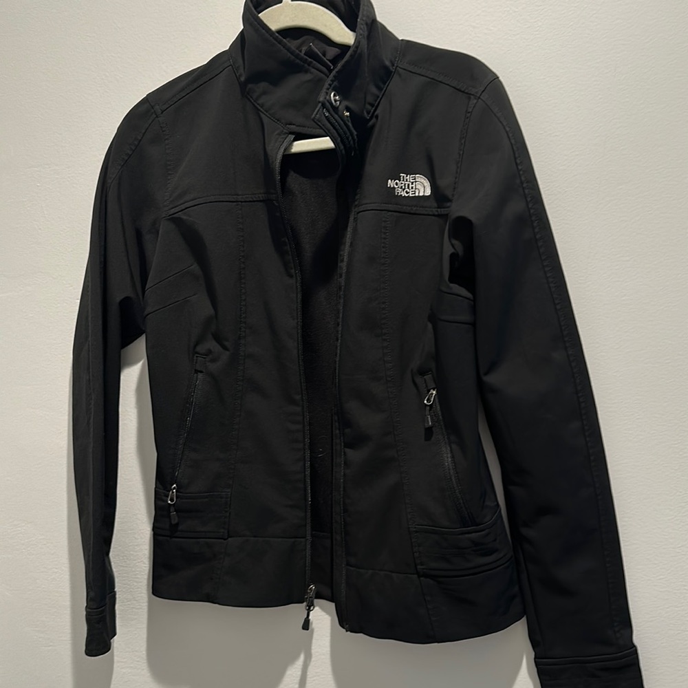 Black north face jacket